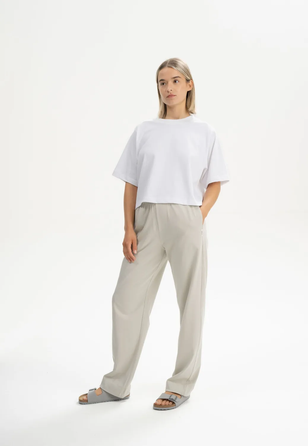 MELA JOSHNA T-Shirt cropped schwarz Bio