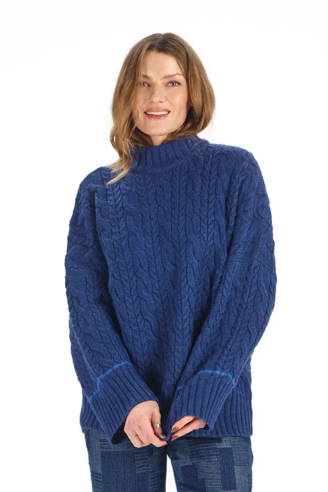 KOMODO VITA Pullover Navy Cobalt Lammwolle handgestrickt