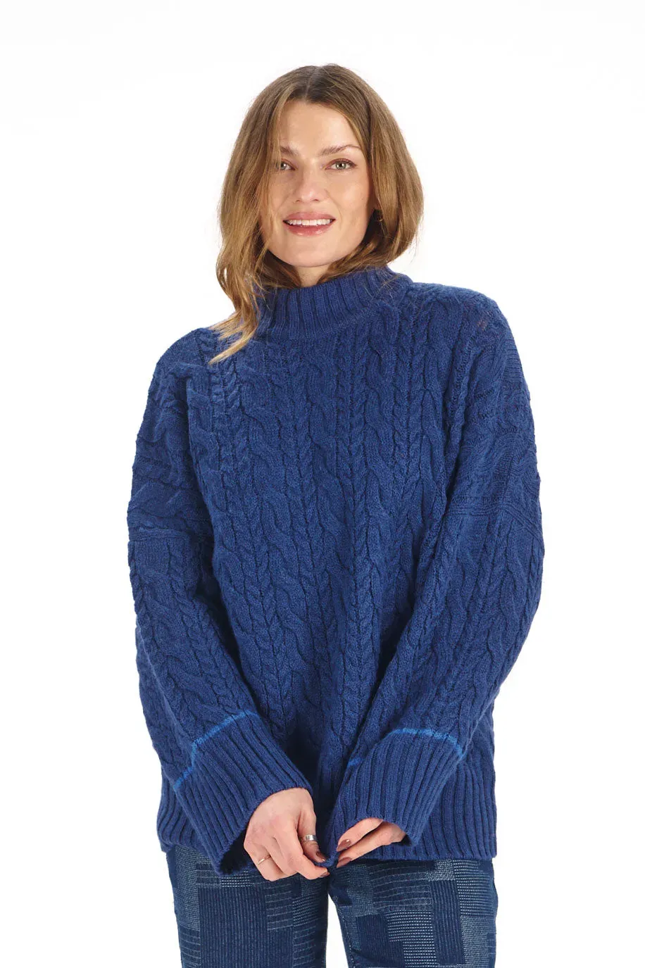 KOMODO VITA Pullover Navy Cobalt Lammwolle handgestrickt