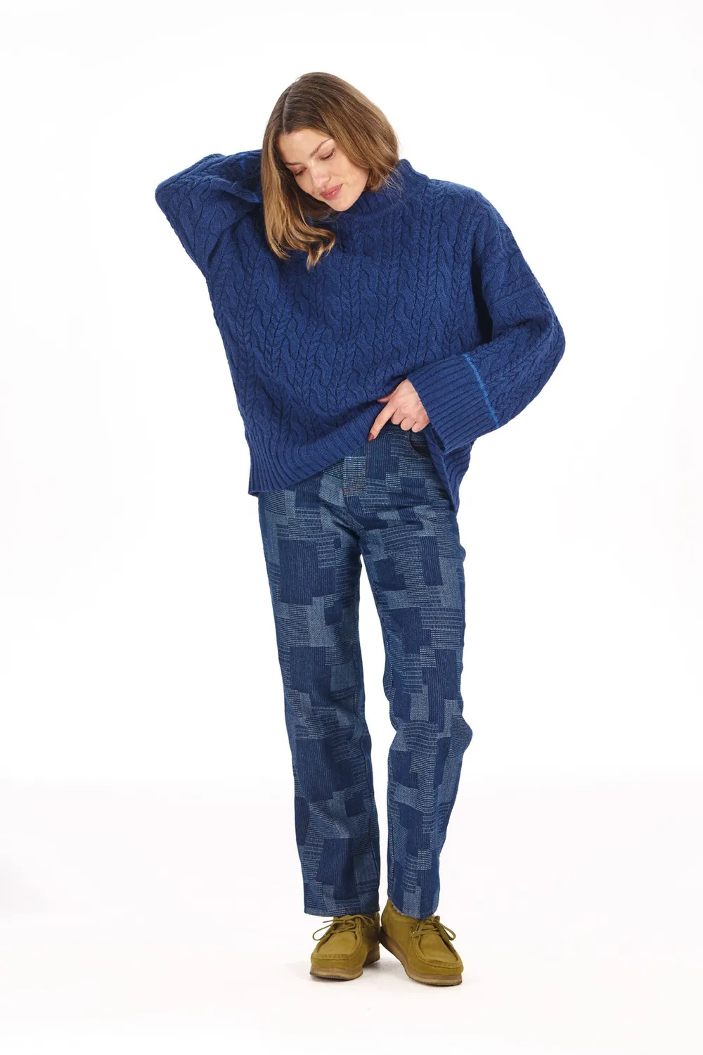KOMODO VITA Pullover Navy Cobalt Lammwolle handgestrickt