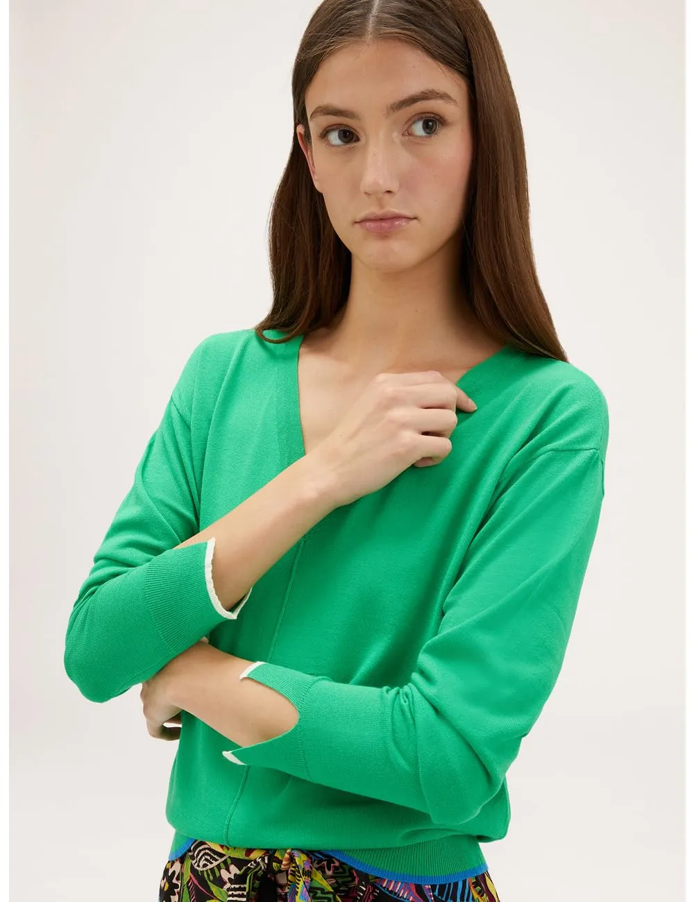 Motivi Gestreifter Strickpullover V-Ausschnitt Viskose