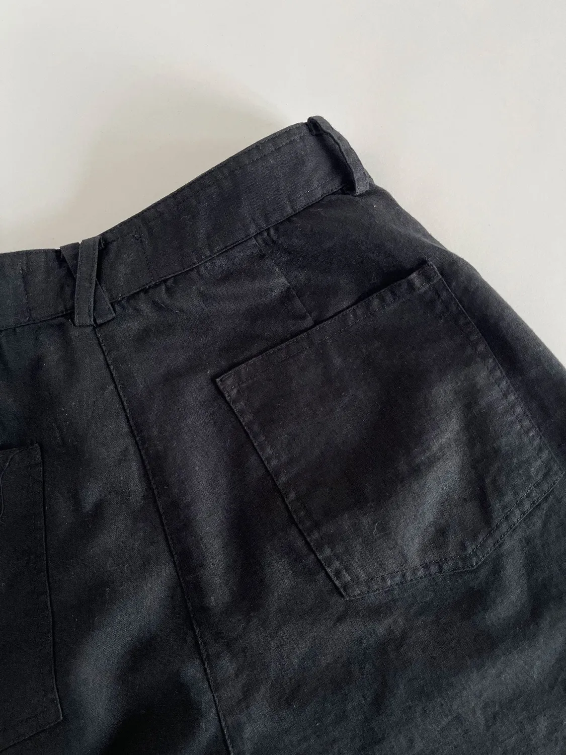 Komodo Emmie Shorts Schwarz Leinen Gr.36