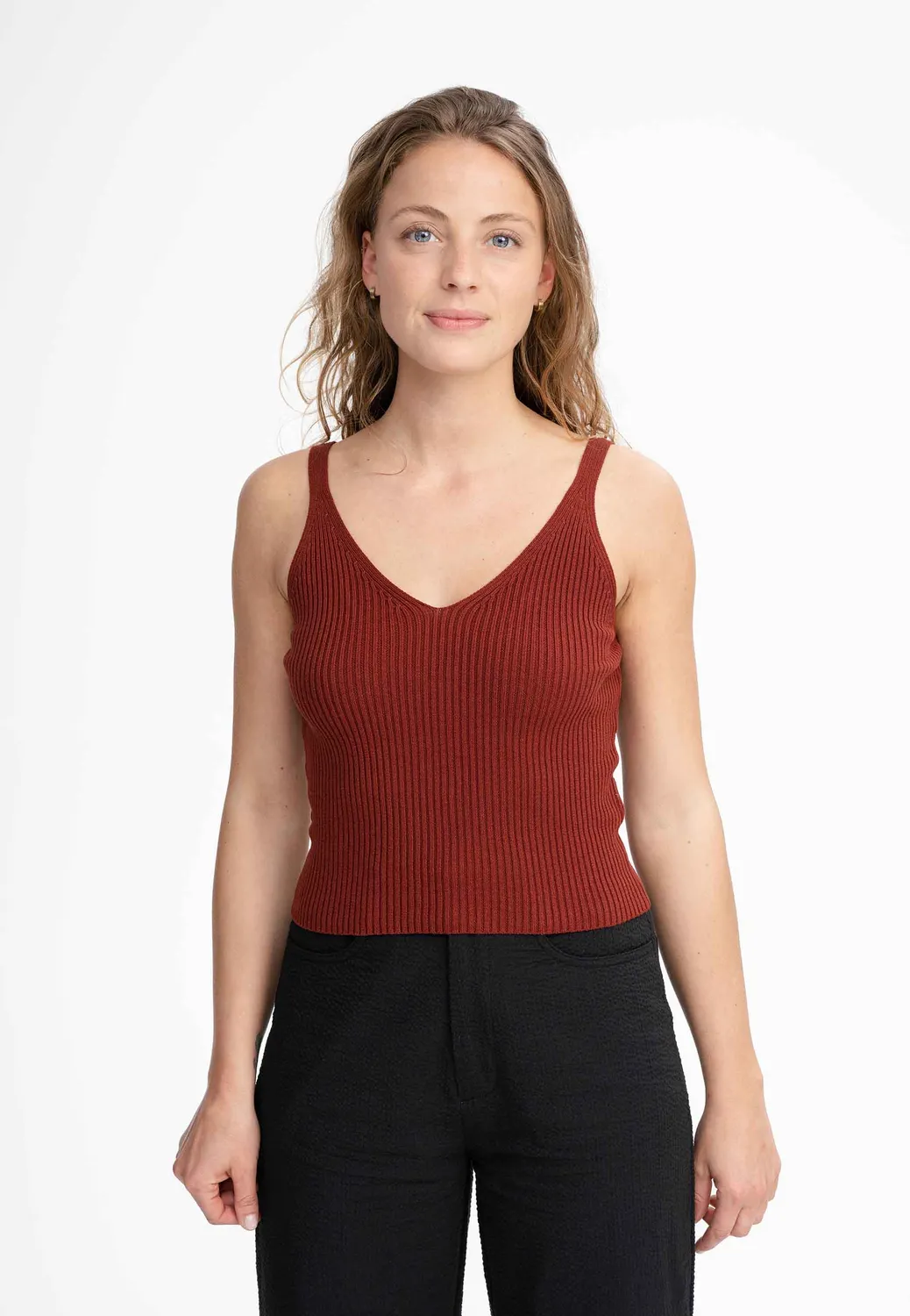 MELA RHADA V-Neck Strick Top spring melange Bio-Baumwolle