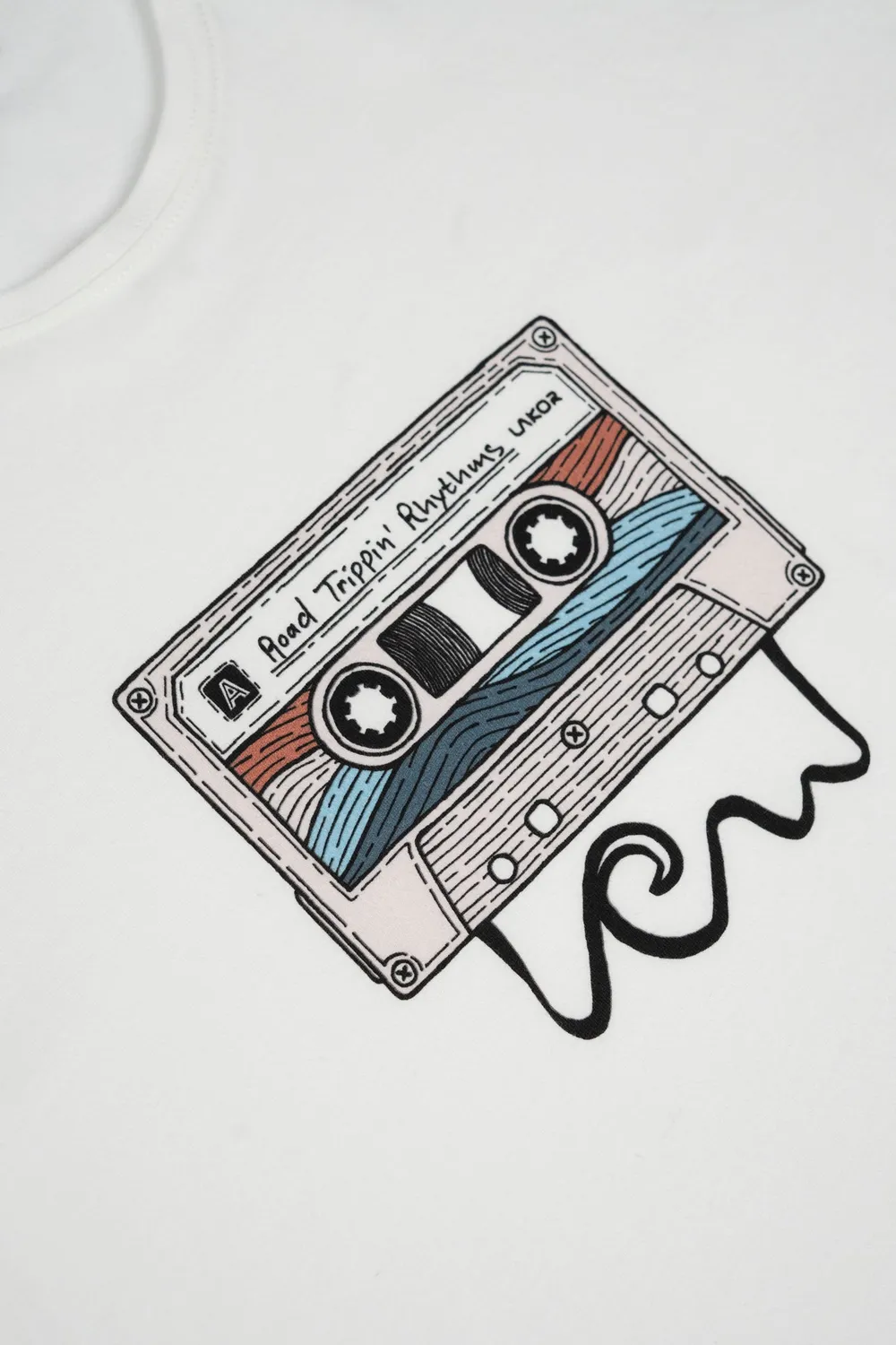 LAKOR Road Trippin Rhythms T-Shirt Star White Bio-Baumwolle
