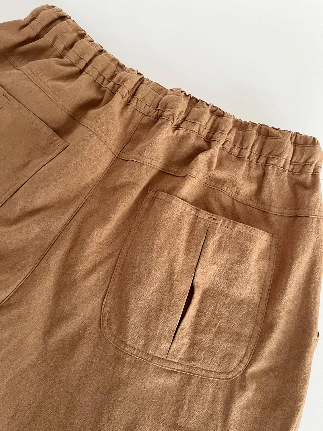 Komodo Joshua Hose Herren Tan Bio-Baumwolle