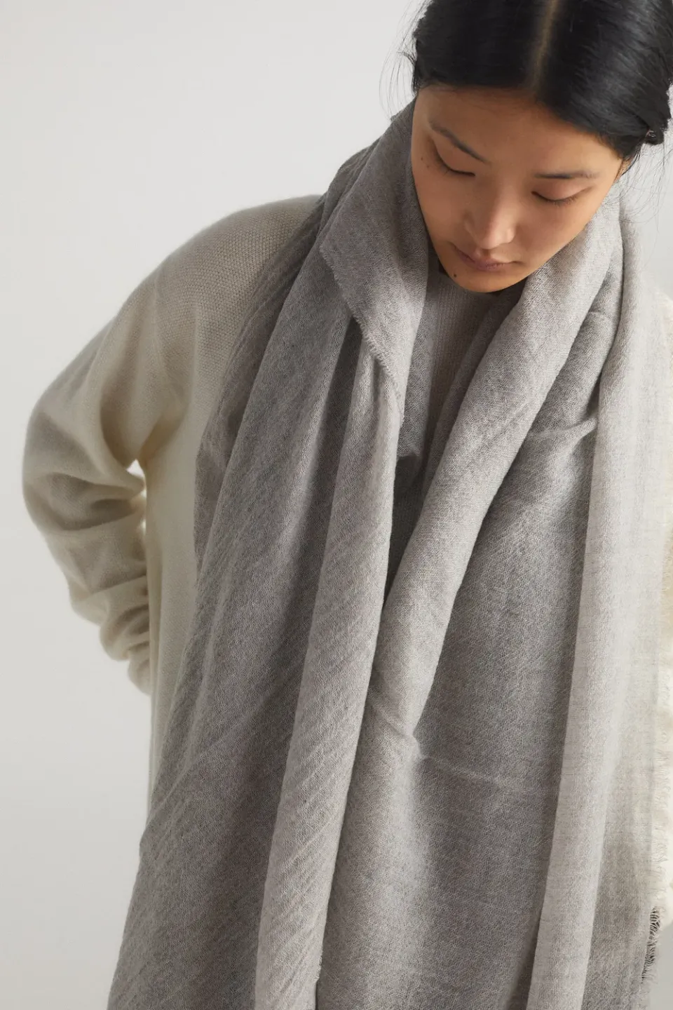Oyuna Esra Wrap Stola Mist federleicht