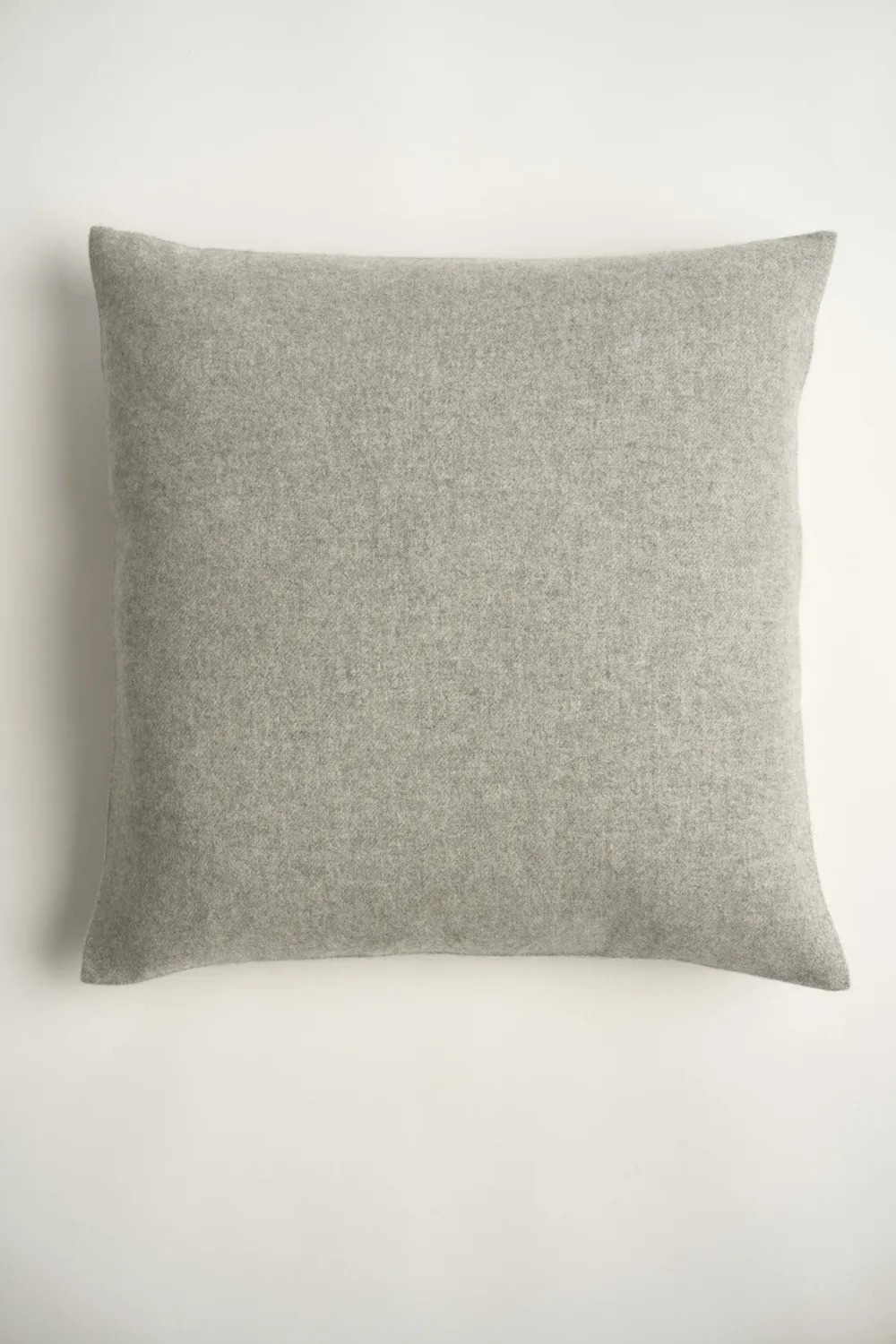 Oyuna Uno Kissenbezug Soft Grey weich