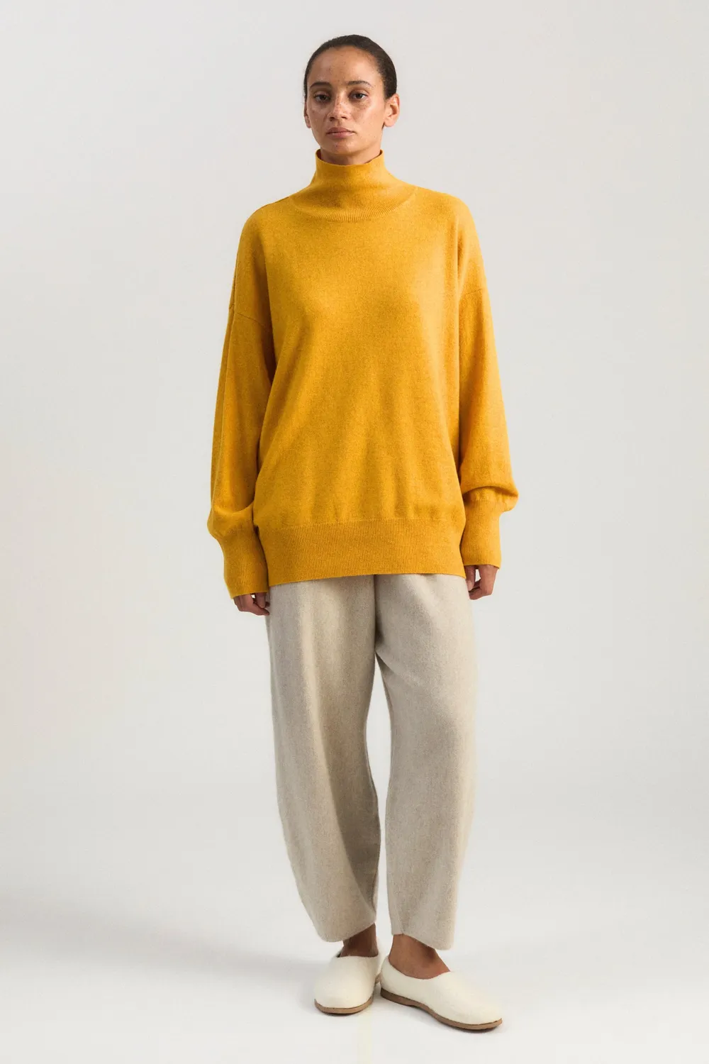 Oyuna Kotto Pullover Amber Kaschmir Rollkragen