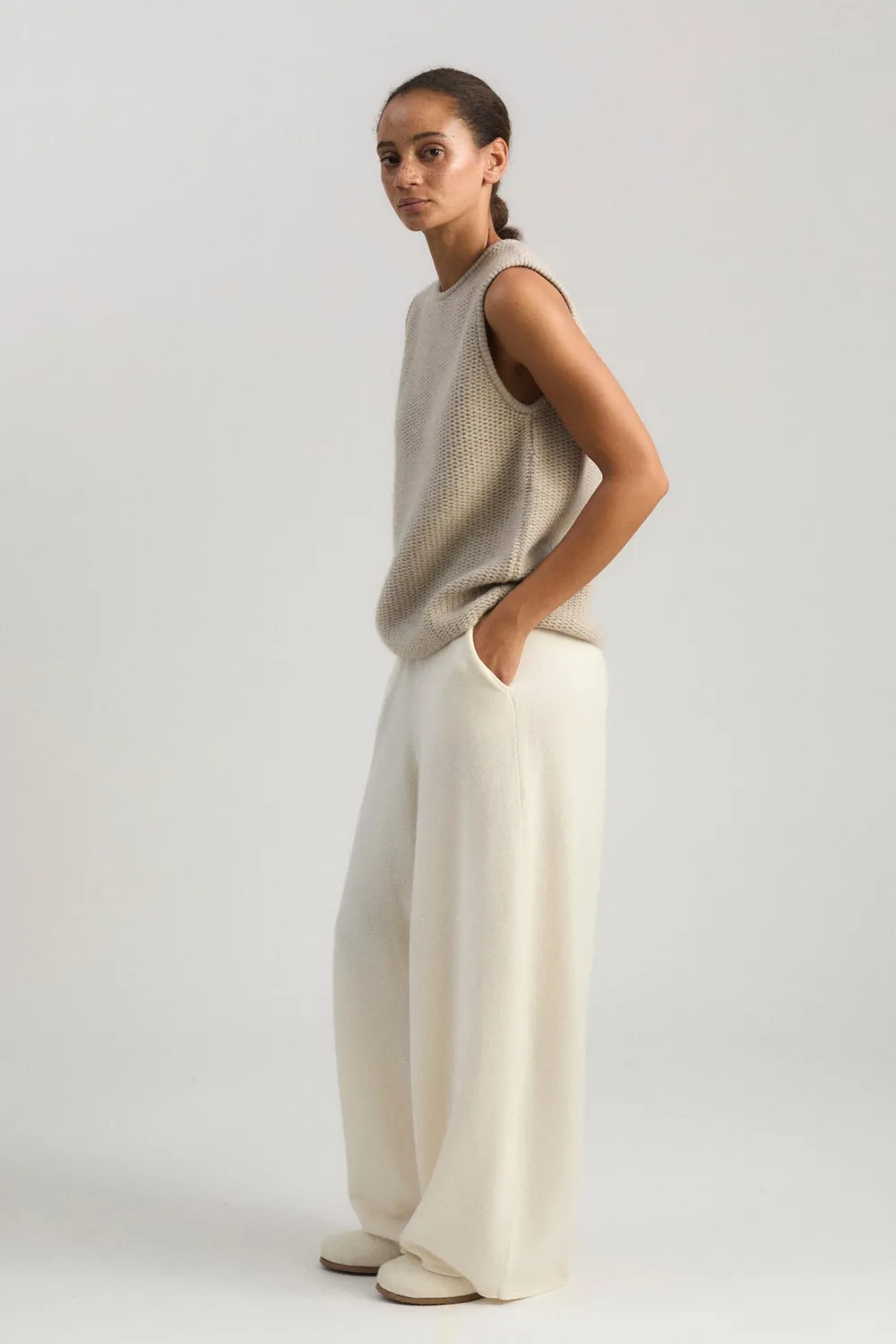 Oyuna Botini Top Feather Grobstrick