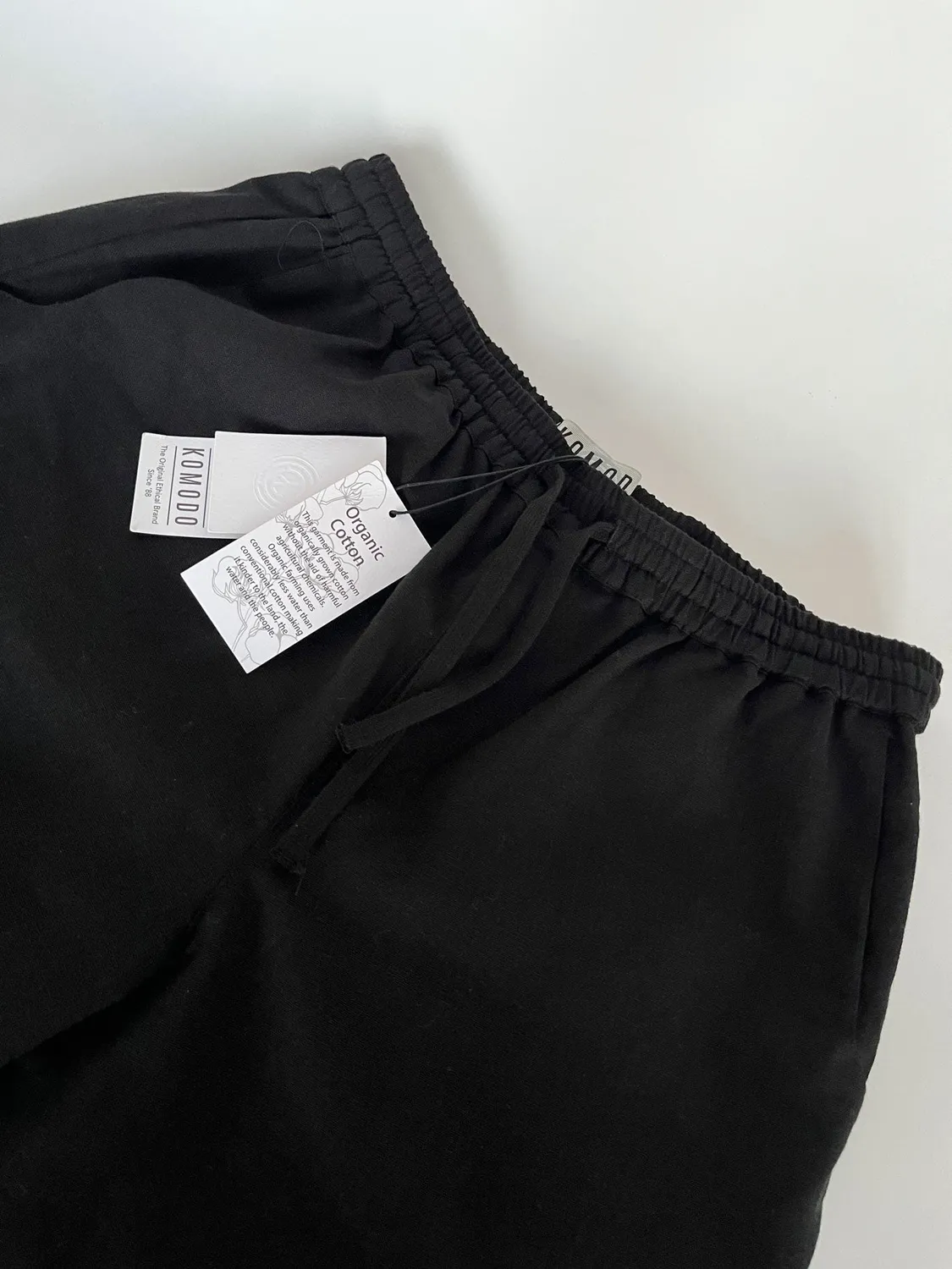 Komodo Jerry Shorts Schwarz Leinen-Baumwolle