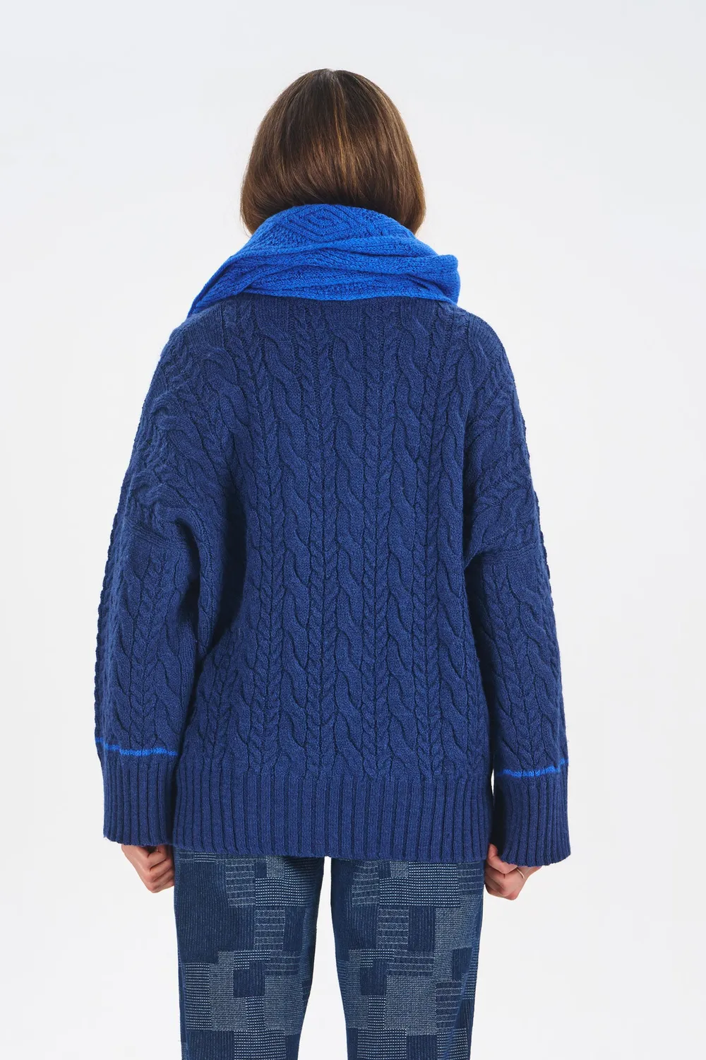 KOMODO VITA Pullover Navy Cobalt Lammwolle handgestrickt