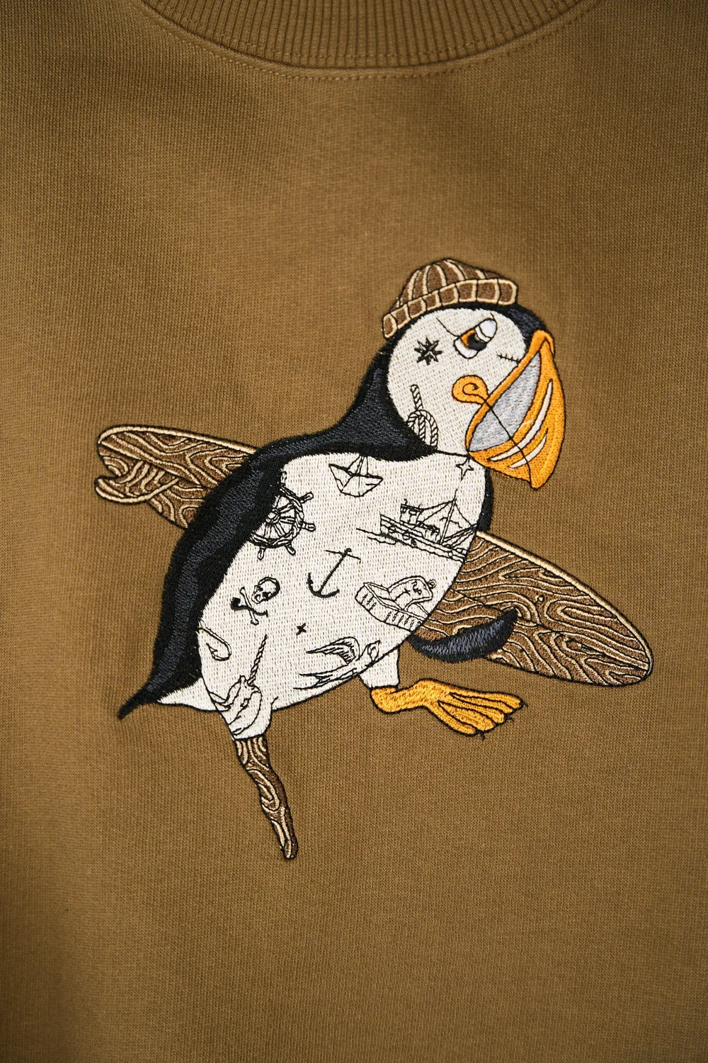 LAKOR Sea Parrot Surf Crewneck Sweatshirt Kangaroo Bio-Baumwolle