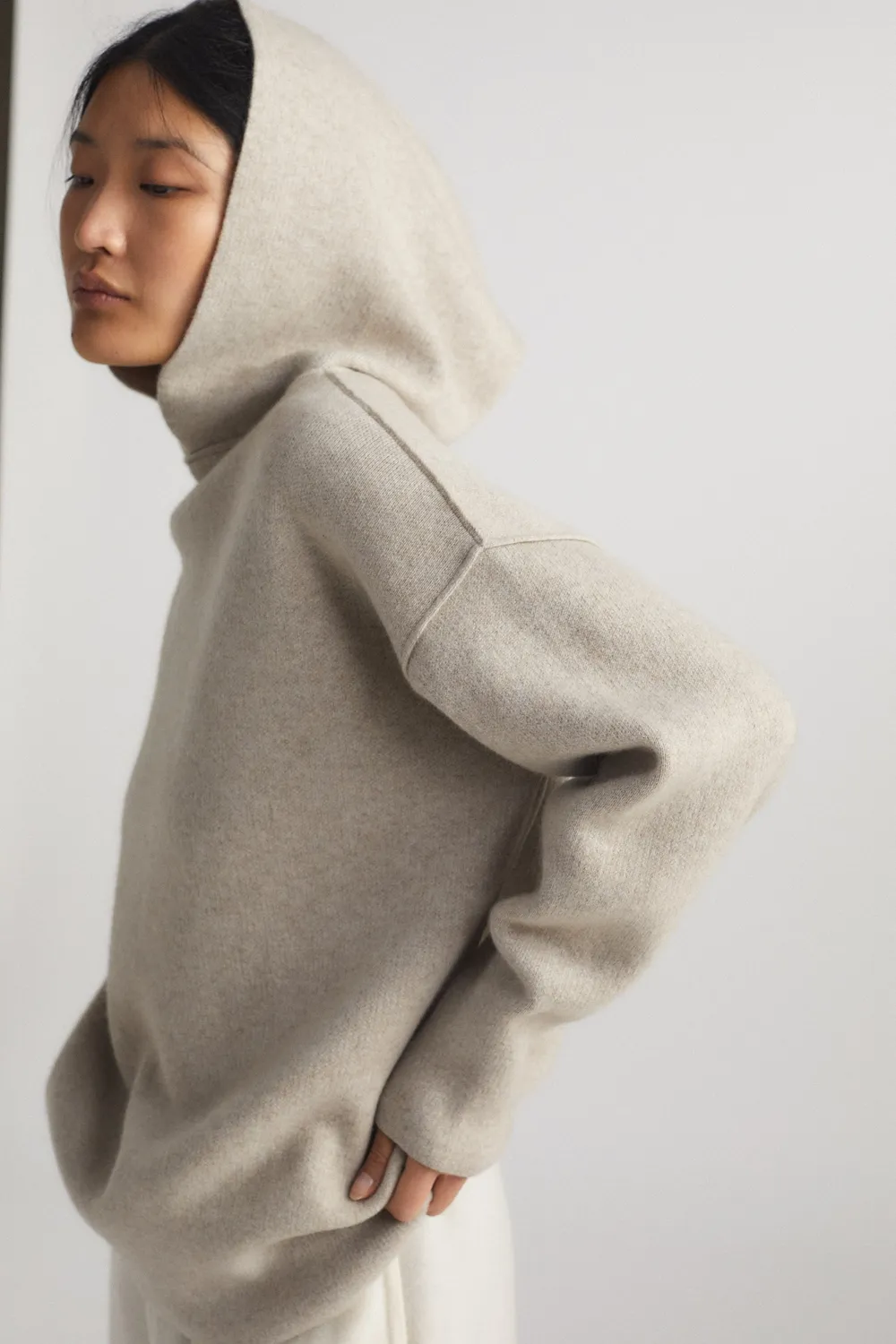 Oyuna Seku Hoodie Feather aus Kaschmir