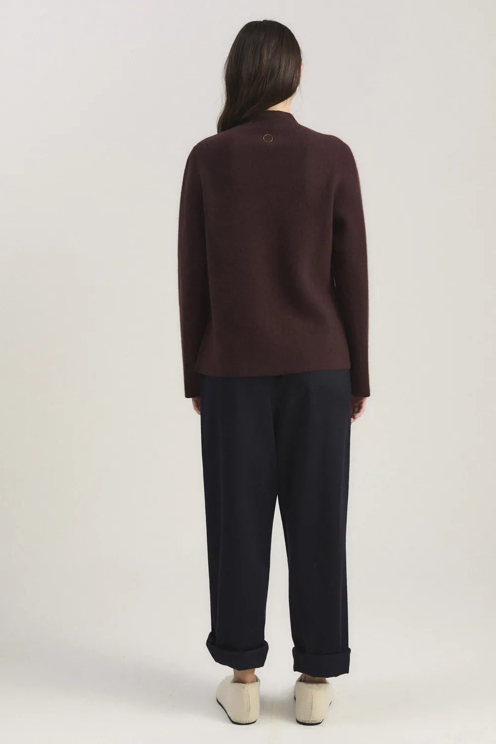 Oyuna Isho Hose Marenero aus Kaschmir