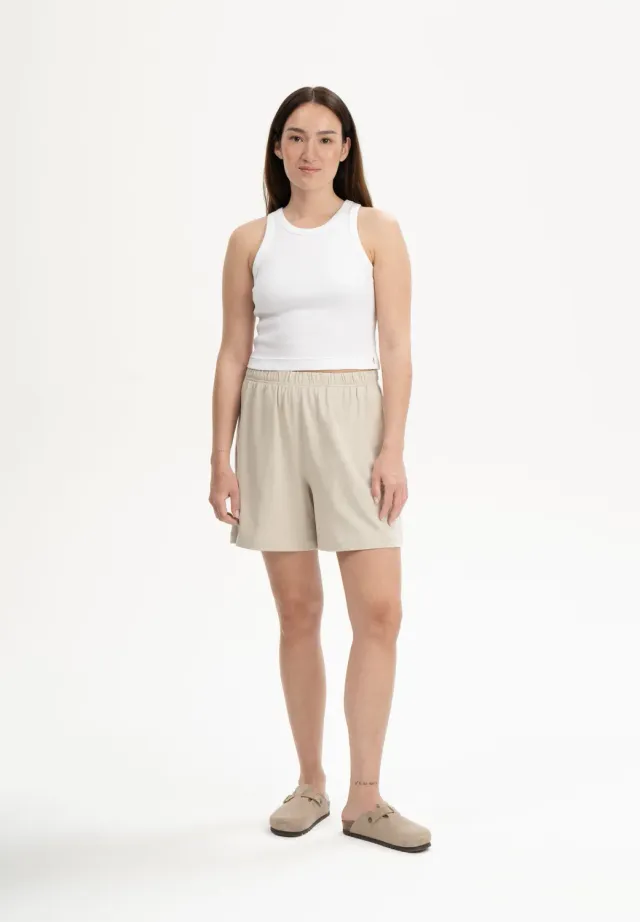 MELA JIVIKA Jersey Shorts schwarz aus schwerem Bio-Jersey