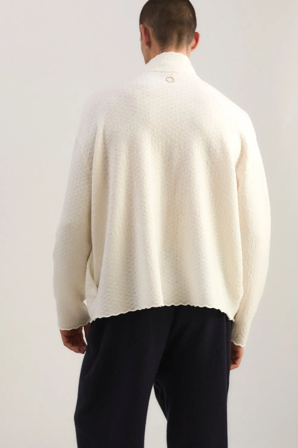 Oyuna Akiri Strickjacke Ivory aus Cashmere
