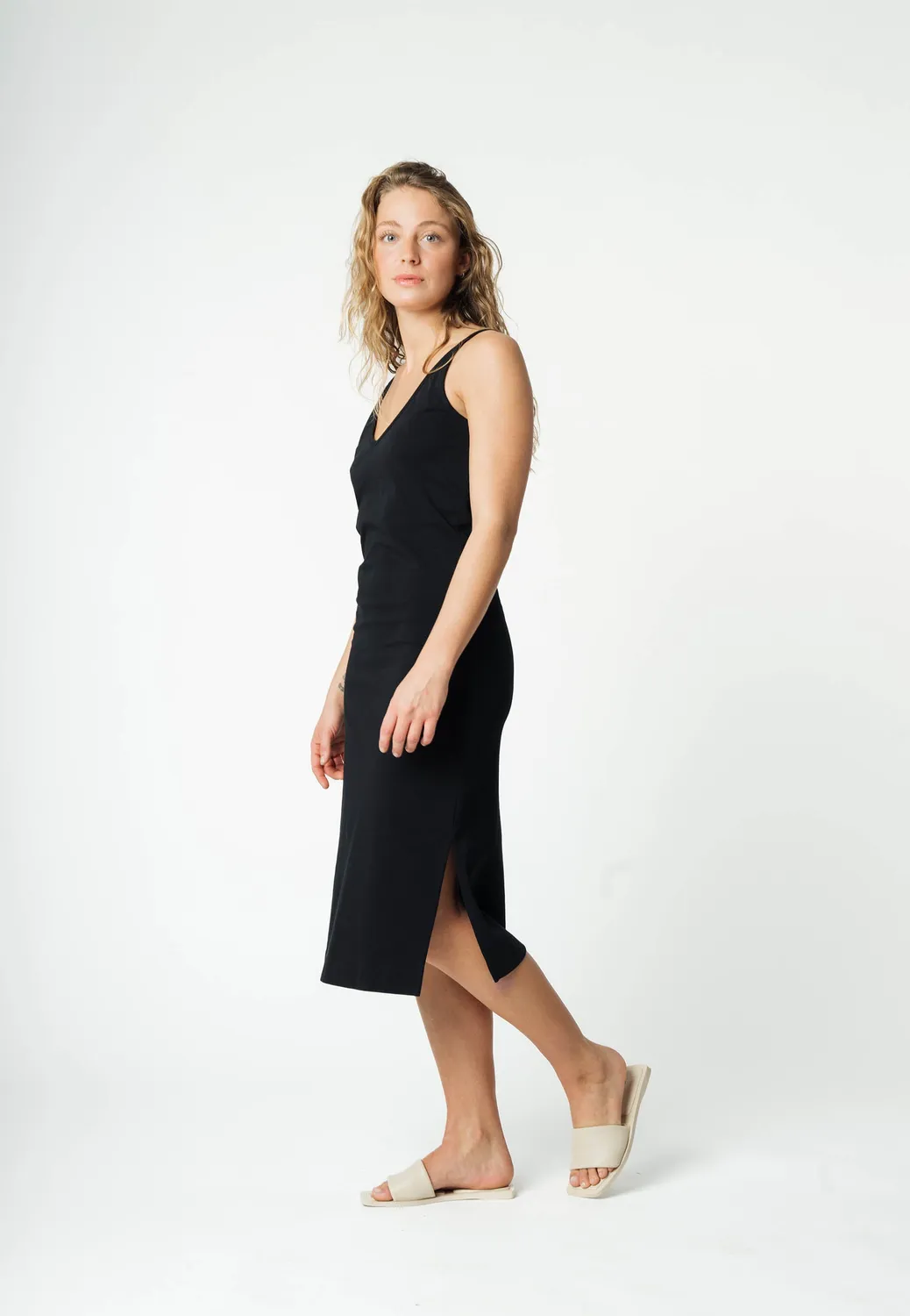 MELA Style SADHANA Midi Kleid dunkelblau aus Bio-Baumwolle