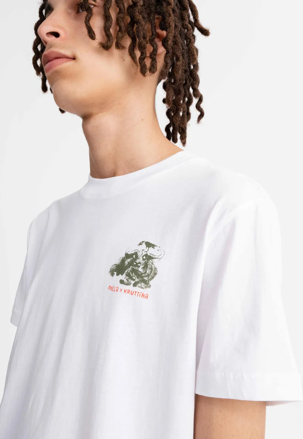 MELA Kruttika Artist Edition T-Shirt weiß comic M