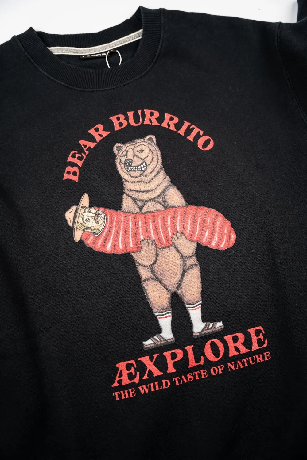 LAKOR Bear Burrito Crewneck Moonless Night Bio-Baumwolle