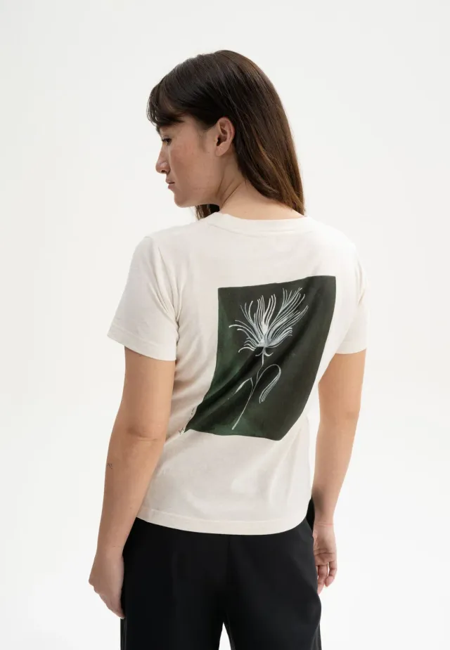 MELA Artist Edition Kaja T-Shirt cream melange grün Bio-Baumwolle