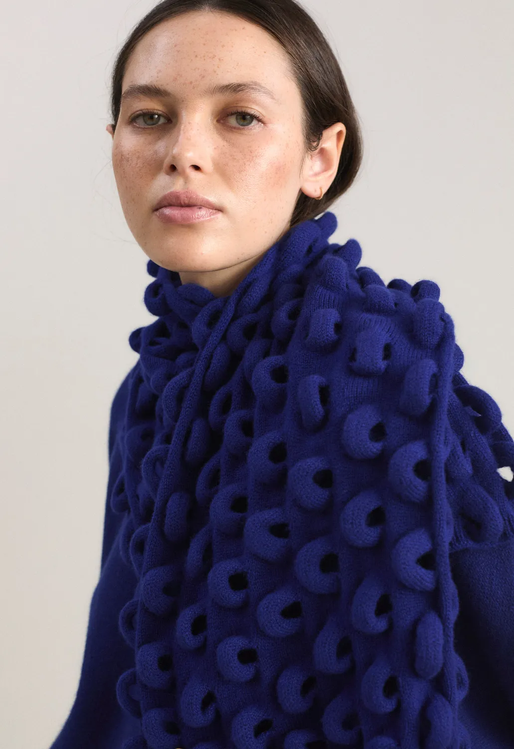 Oyuna Nodo Halswärmer Ink 3D-Strick aus Cashmere