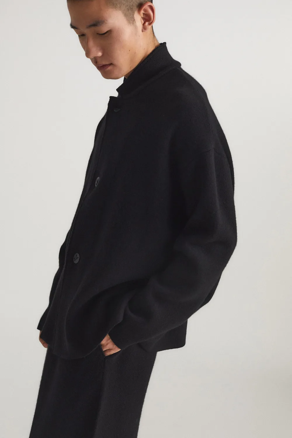 Oyuna Wind Jacke Schwarz Stehkragen Jacquard
