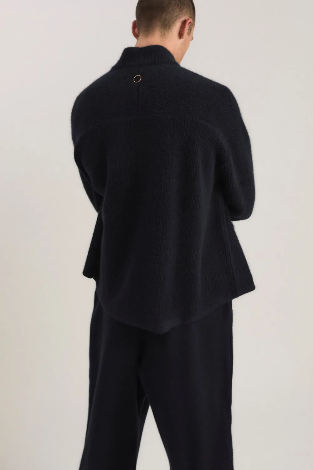 Oyuna Arun Jacke Ocean oversized aus Cashmere