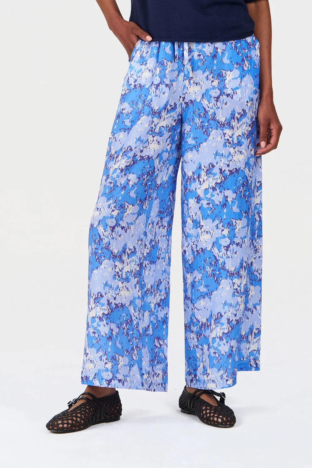 Komodo Aria Hose Acid Blue Tencel-Leinen