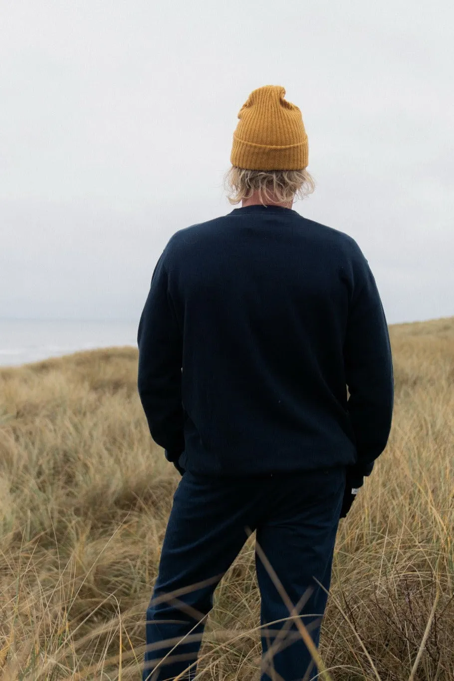 LAKOR Light The Way Sweatshirt Blau Bio-Baumwolle