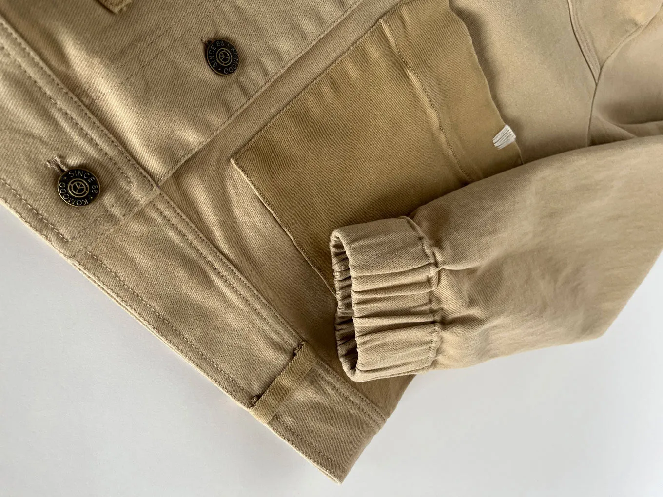 Komodo Ruffle Jacke Dark Sand Bio-Baumwolle