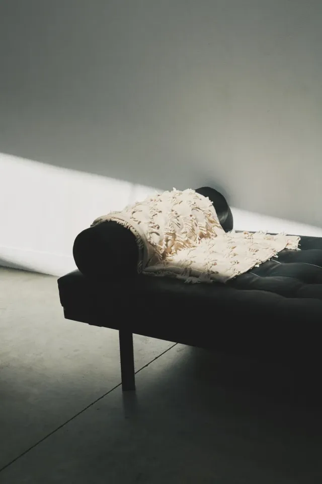 Oyuna Seren Decke Beige Cashmere Fransen