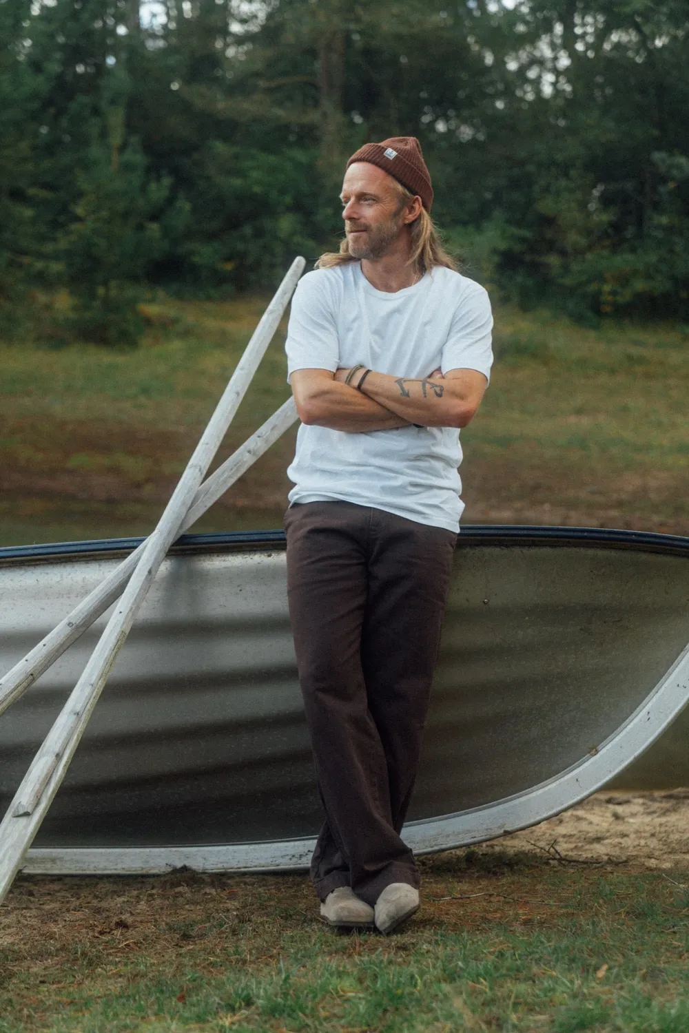 LAKOR Relaxed Twill Pants Coffee Bean Bio-Baumwolle