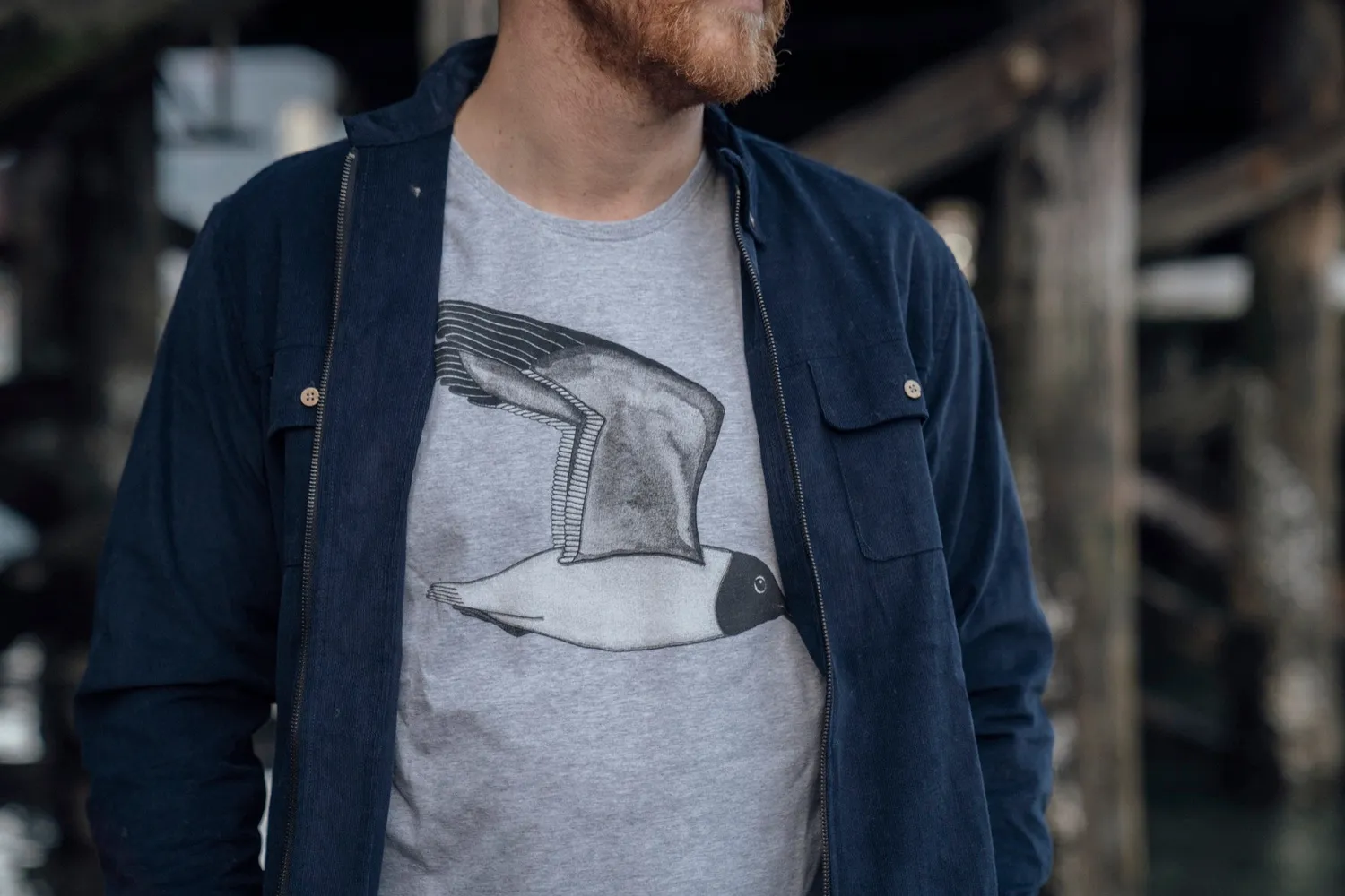 LAKOR Hooded Seagull T-Shirt Grau Bio-Baumwolle