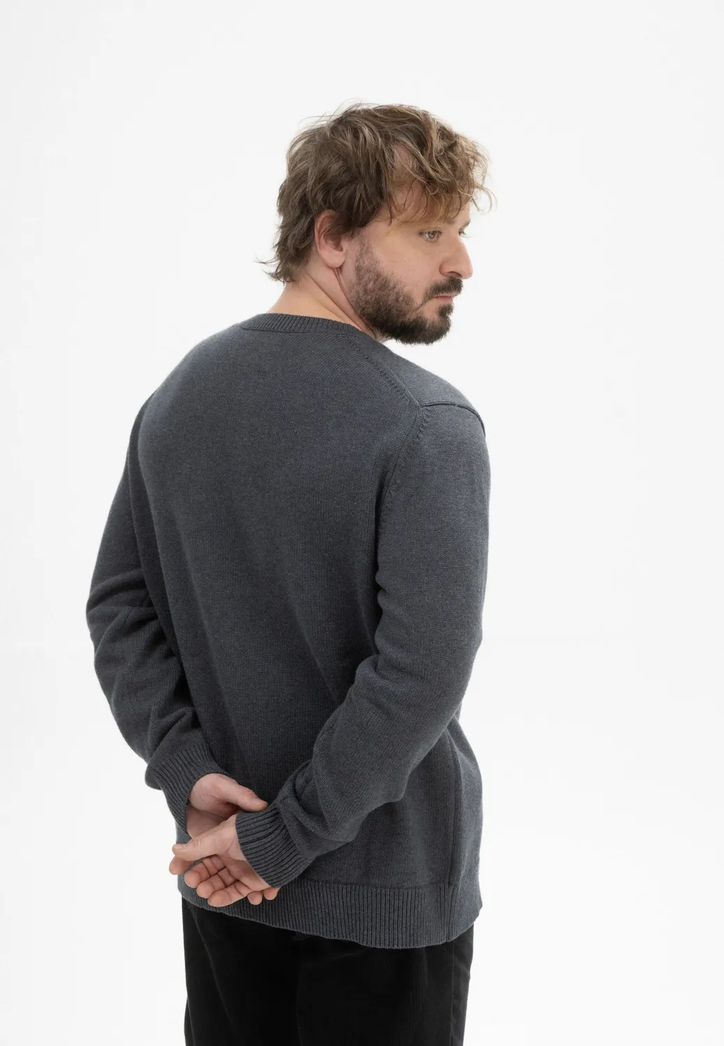 MELA CHARUN Strickpullover schwarz Bio-Baumwolle