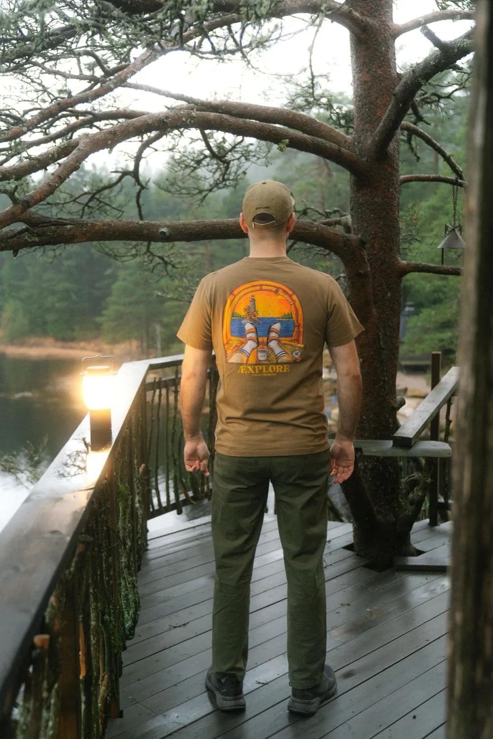 LAKOR Room with a View T-Shirt Kangaroo Bio-Baumwolle