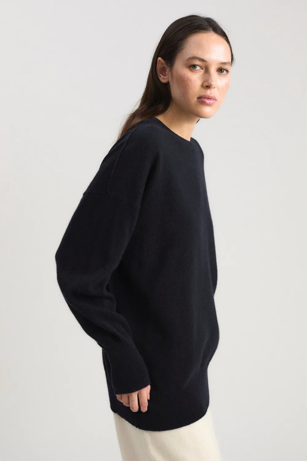 Oyuna Borte Pullover Ocean Oversize Rundhals