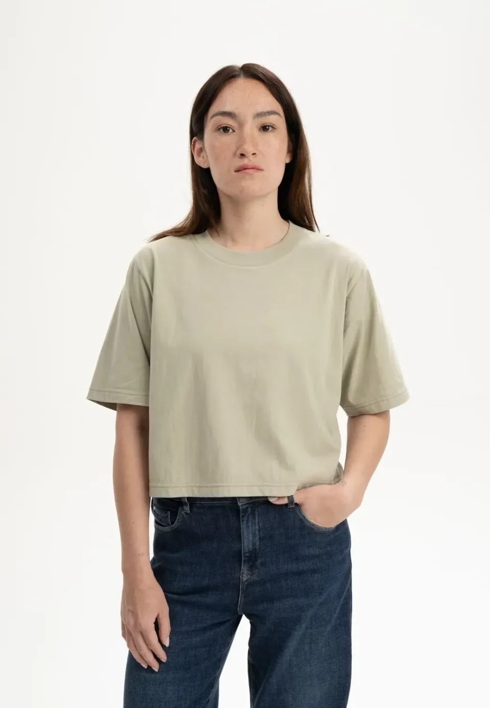 MELA DESNA Cropped T-Shirt weiß Bio-Baumwolle