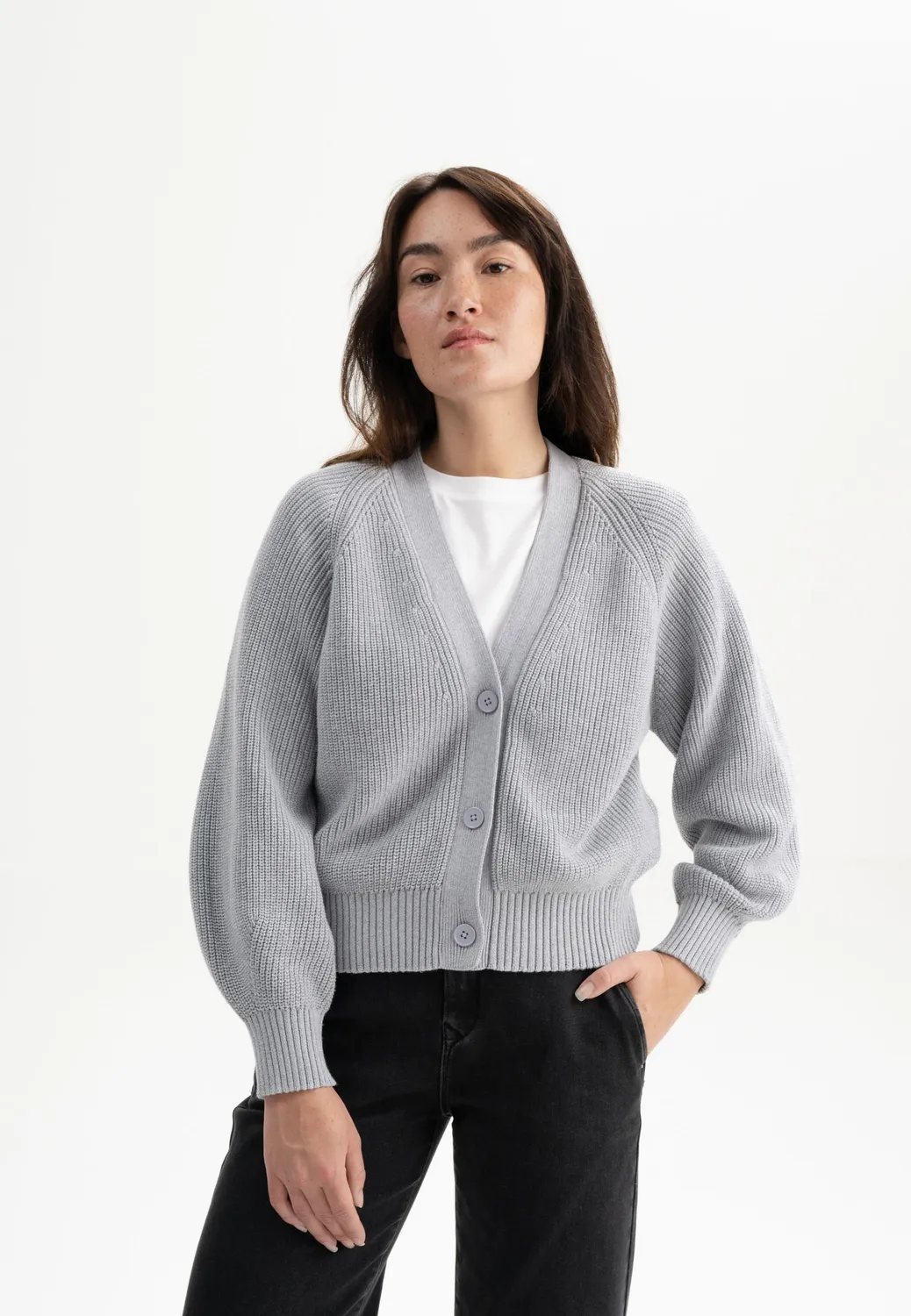 MELA BHUMA Cardigan cloudy blue Gr. M aus Bio-Baumwolle