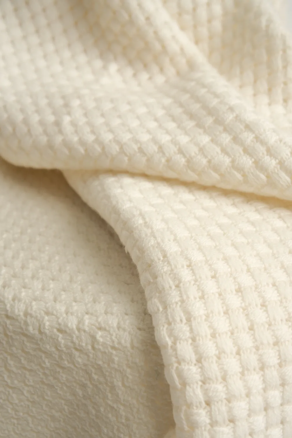 Oyuna Maple Decke Ivory warme Korbstrickdecke