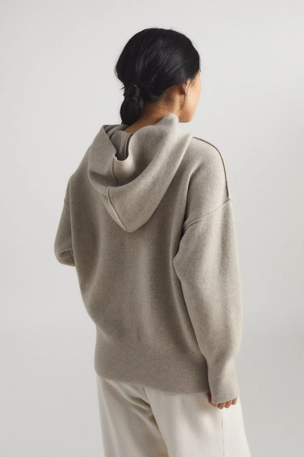 Oyuna Seku Hoodie Feather aus Kaschmir