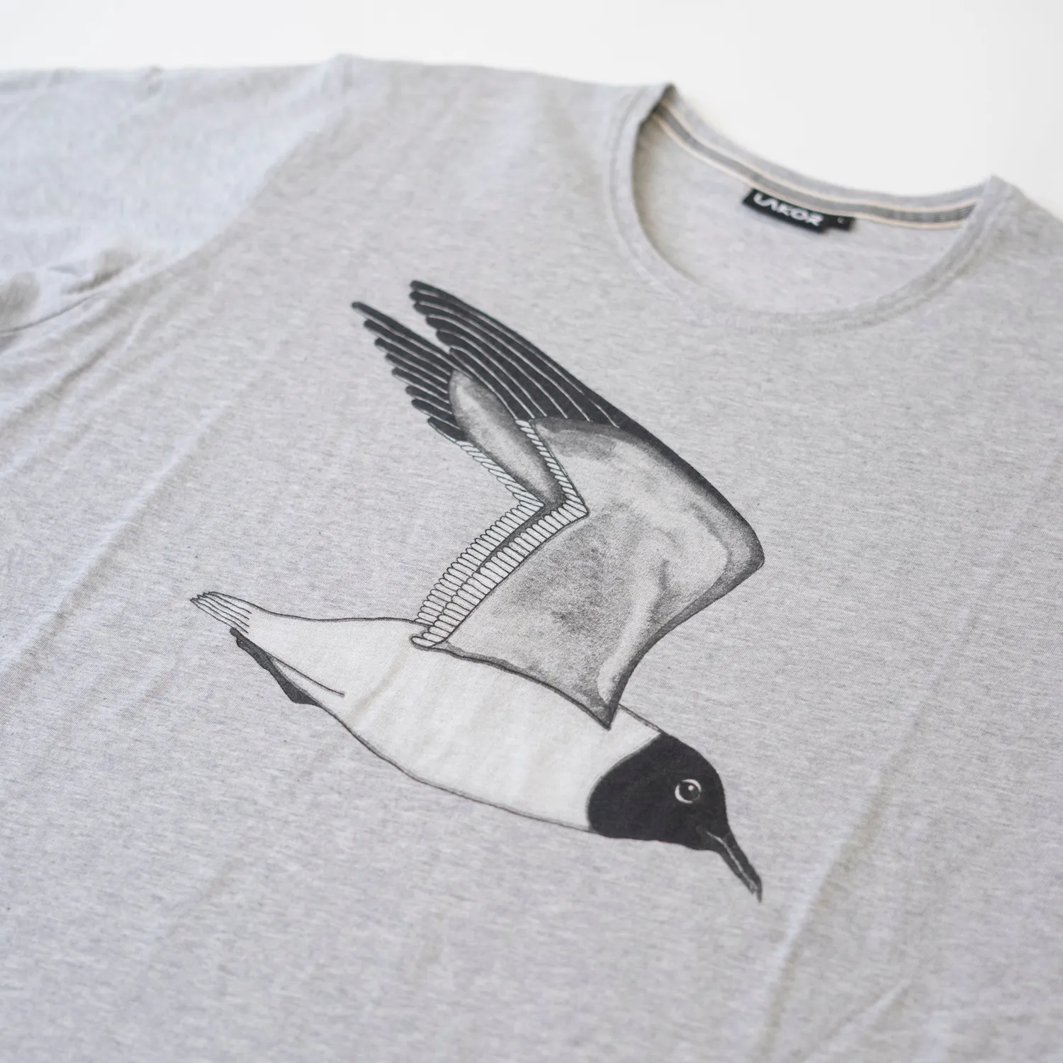 LAKOR Hooded Seagull T-Shirt Grau Bio-Baumwolle