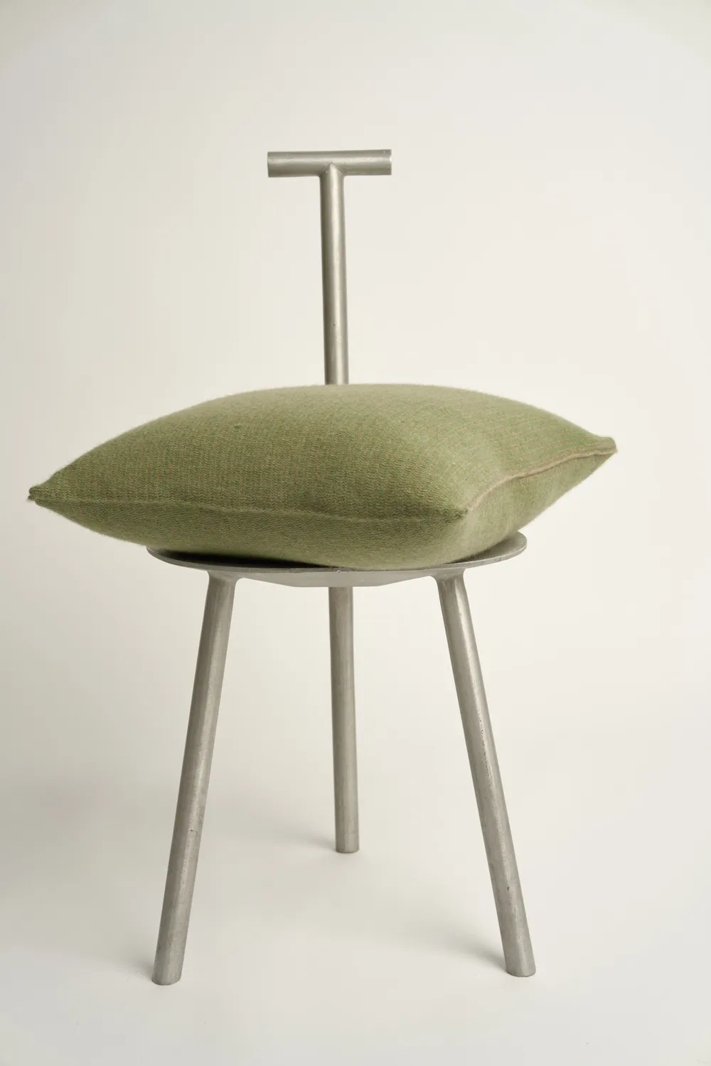 Oyuna Letra Kissenbezug Verde Taupe Zweifarbig