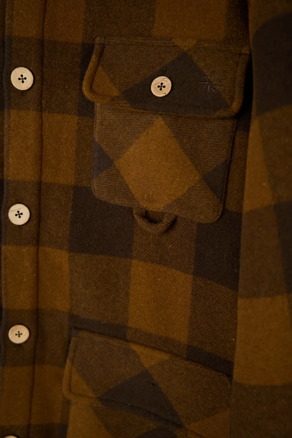 LAKOR Birler Wolljacke Coffee Bean recycelte Wolle