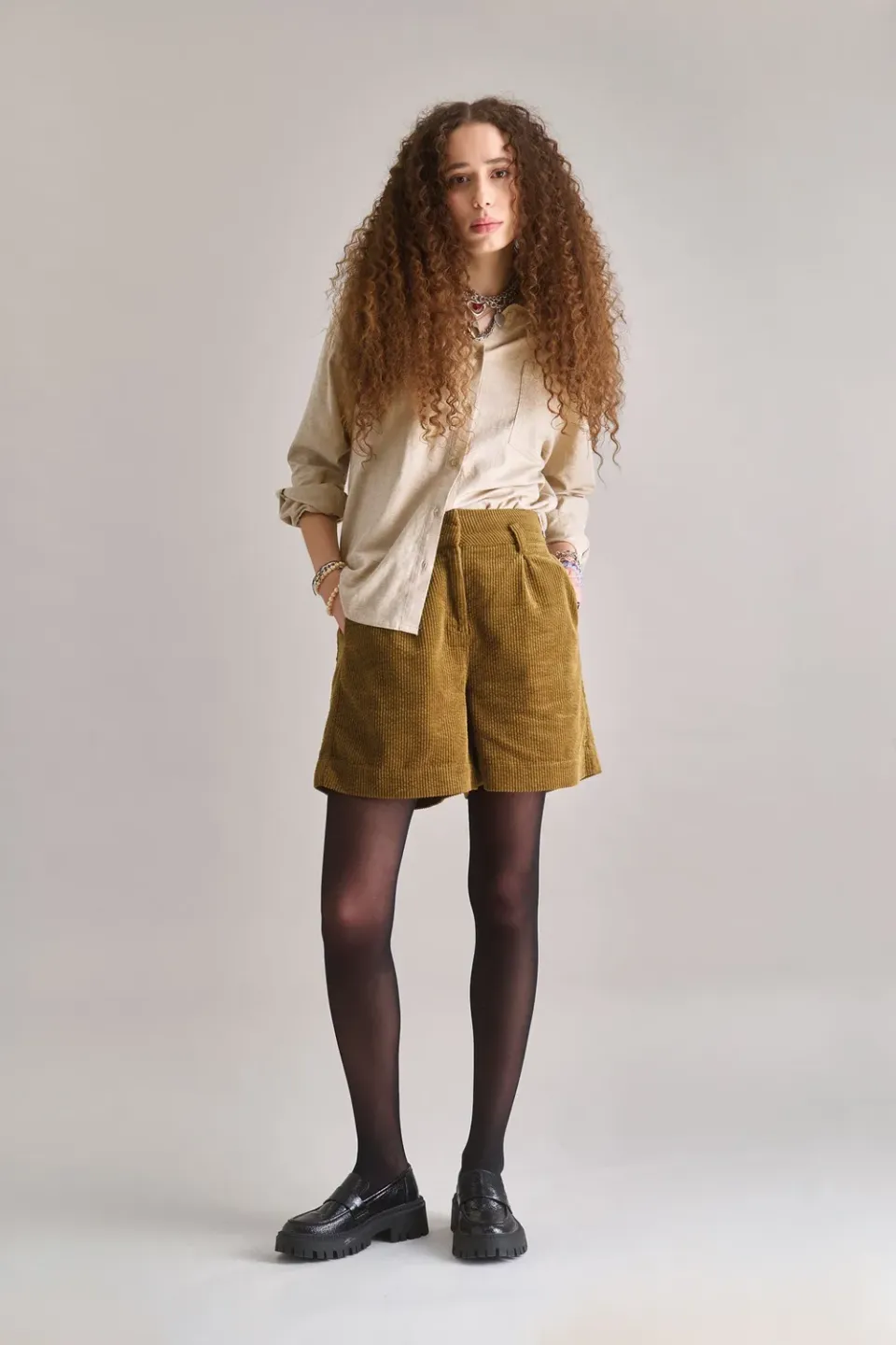 KOMODO LIMA Cord-Shorts Olive Gr. 36 Bio-Baumwolle