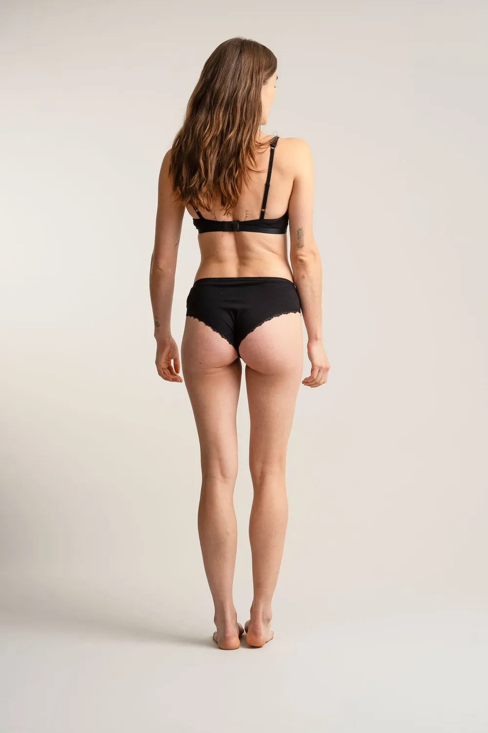 Komodo Paloma Slip Schwarz Bio-Baumwolle Spitze