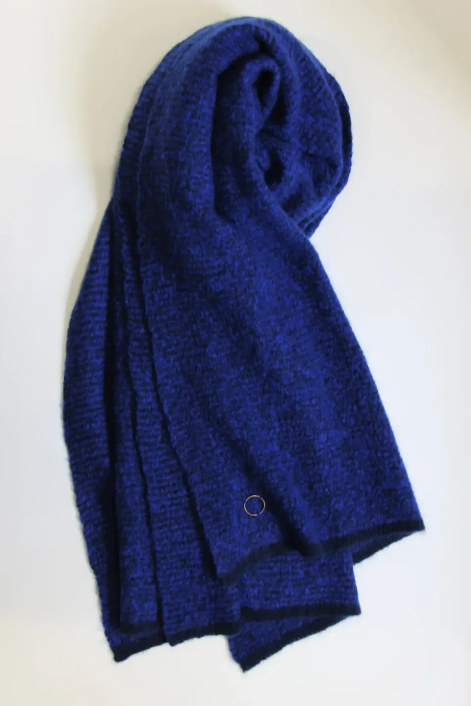 Oyuna Duara Schal Marine Cobalt flauschig