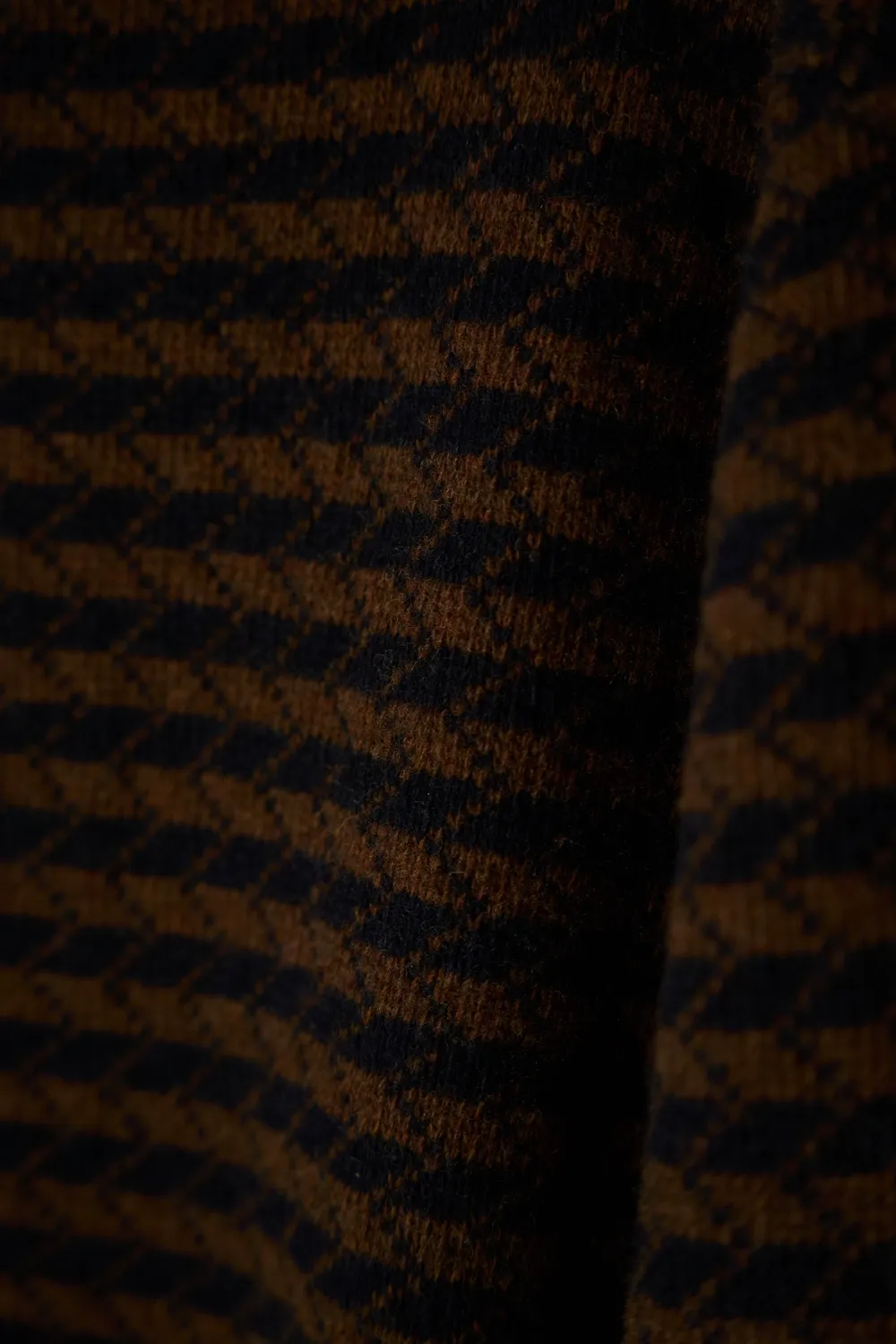 LAKOR Faroese Fisher Knit Navy Brown Wollpullover