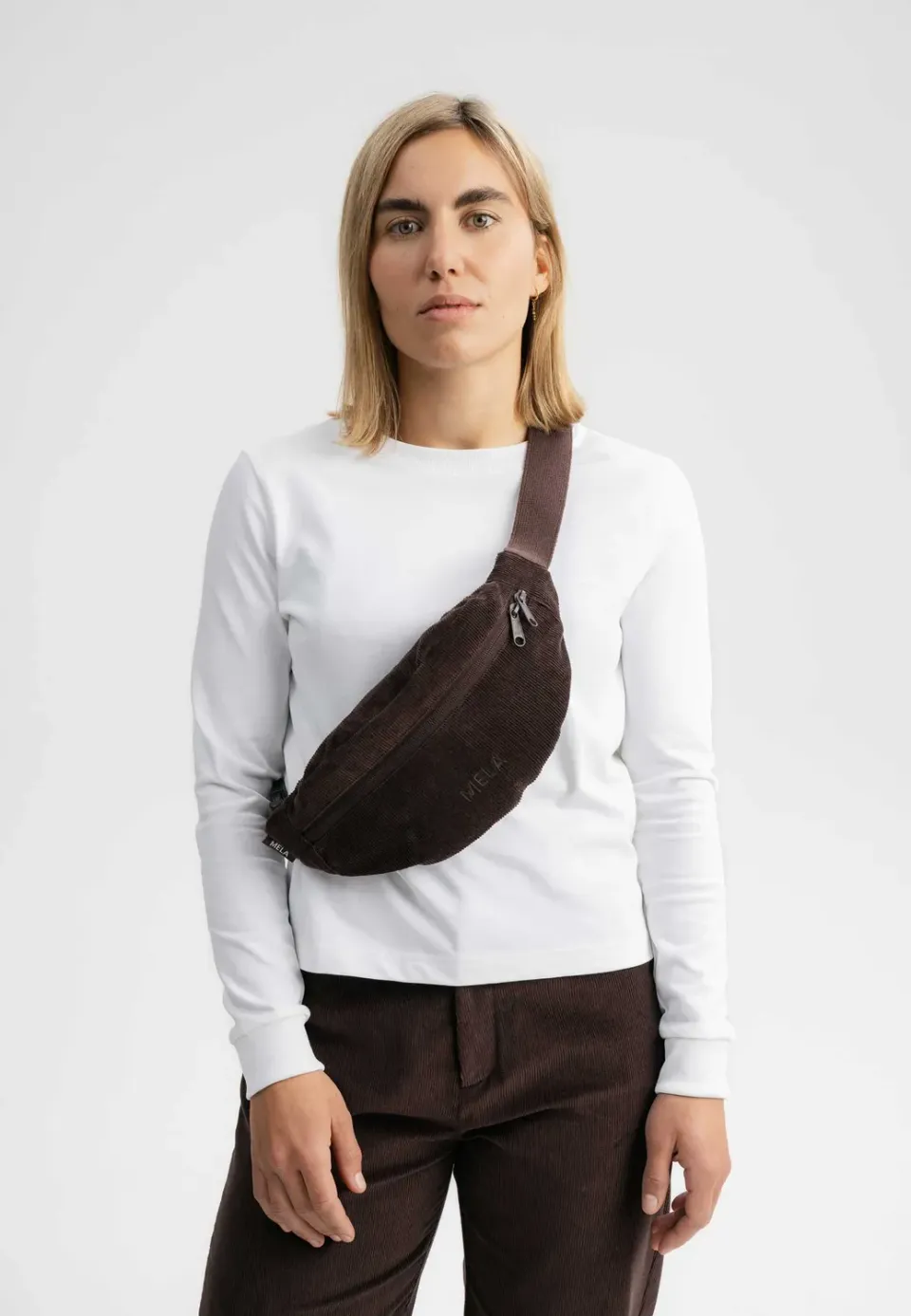 MELA BHAVIN Cord Bauchtasche 3 Liter walnuss
