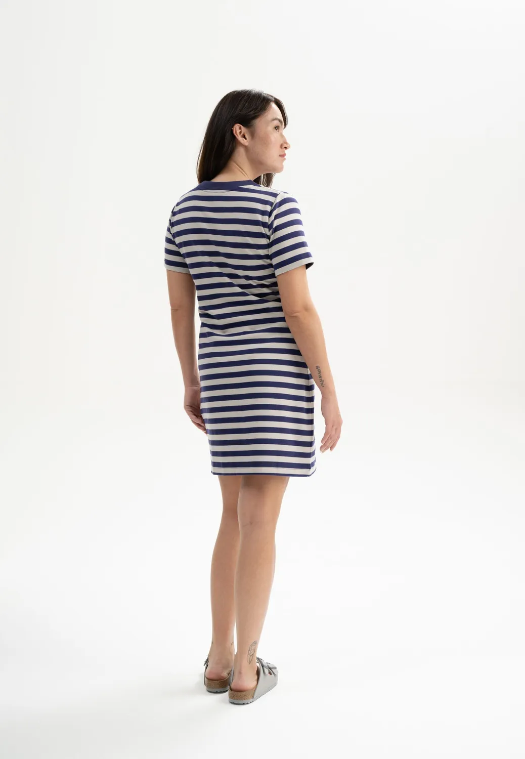 MELA SHRISHTI T-Shirt Kleid lila gestreift Bio