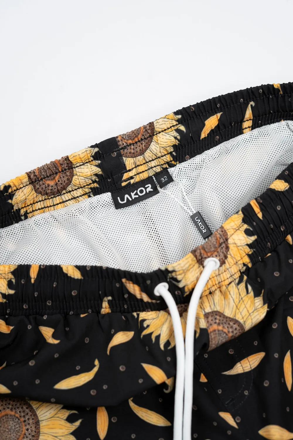 LAKOR Sunflower Swim Shorts Moonless Night recycelt